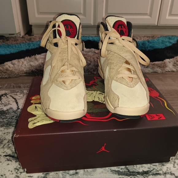 Jordan 8 Retro SE RUI - Picture 10 of 14